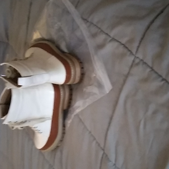 Oasis Society Hiker boots - Picture 7 of 8